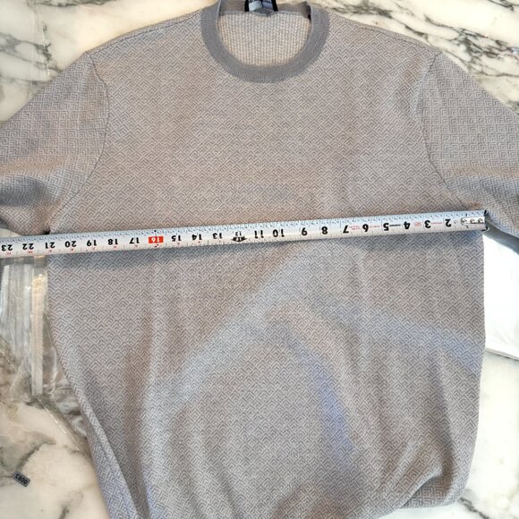 Emporio Armani 100% Virgin Wool Gray Men's crewneck sweater, Size XL - Picture 10 of 14
